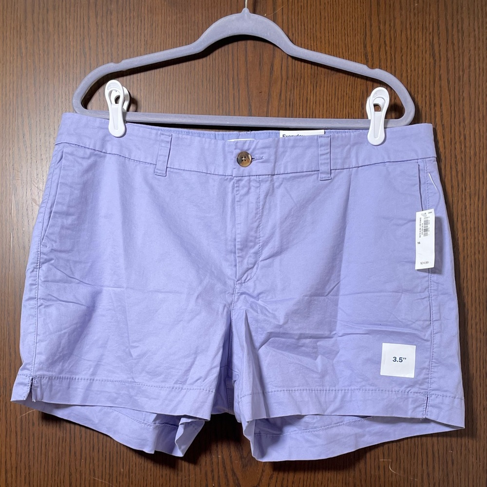Old Navy Everyday Shorts 16